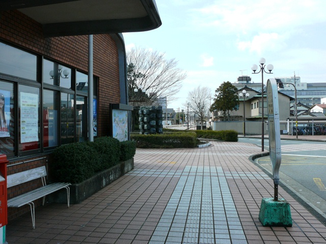 あわら湯のまち駅