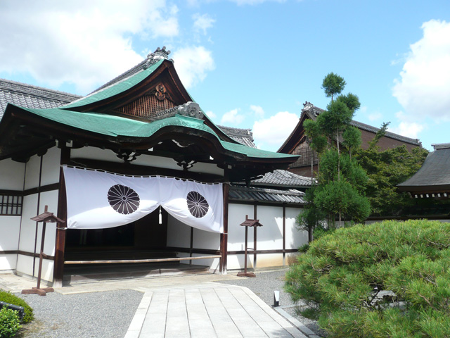 大覚寺正面