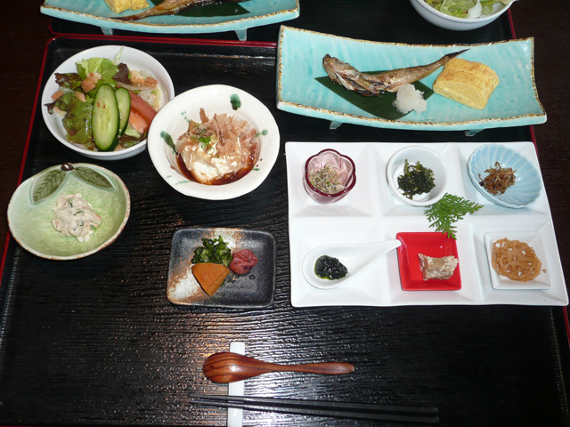 朝食
