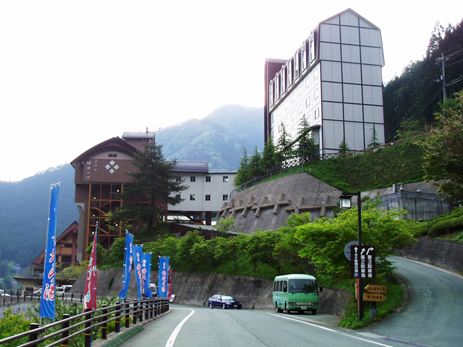 ホテル全景