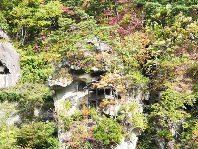 胎内堂